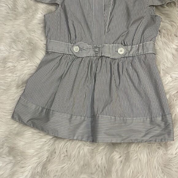 𝅺BCBGMAXAZRIA Striped Peplum Split Neck Top Sz S - Picture 3 of 15